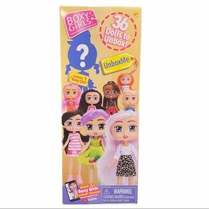 UNBOXME BOXY DOLLS Contains one Boxy Doll Girl